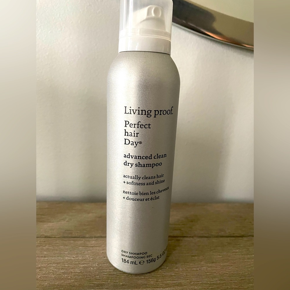 Living Proof Advanced Clean Dry Shampoo